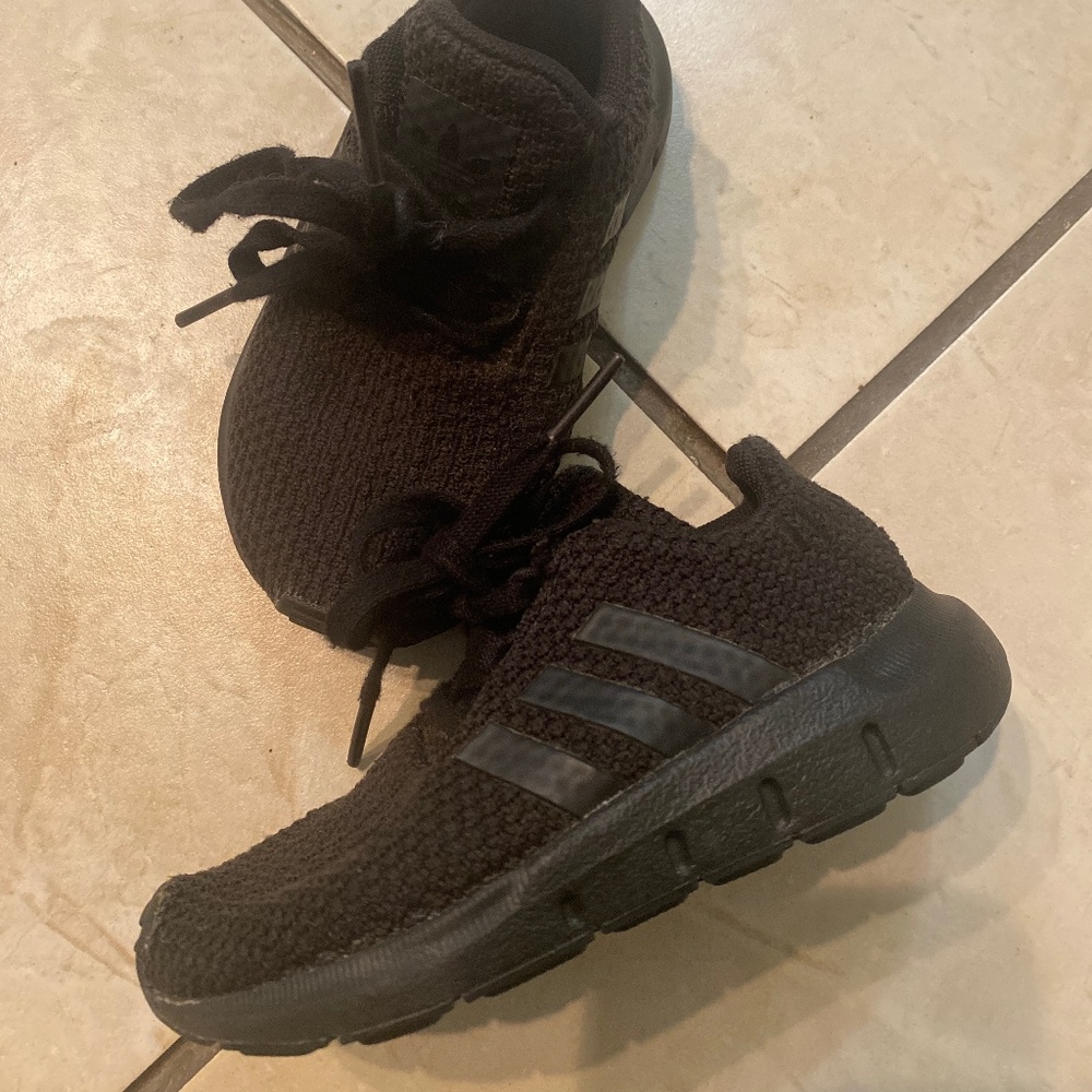 ADIDAS Kids Sneakers